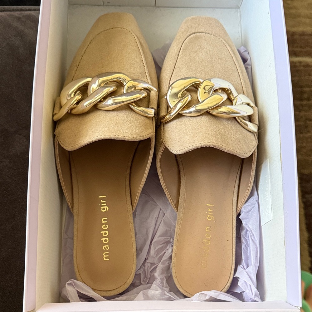 Madden Girl Tan Mules with Gold Chain
